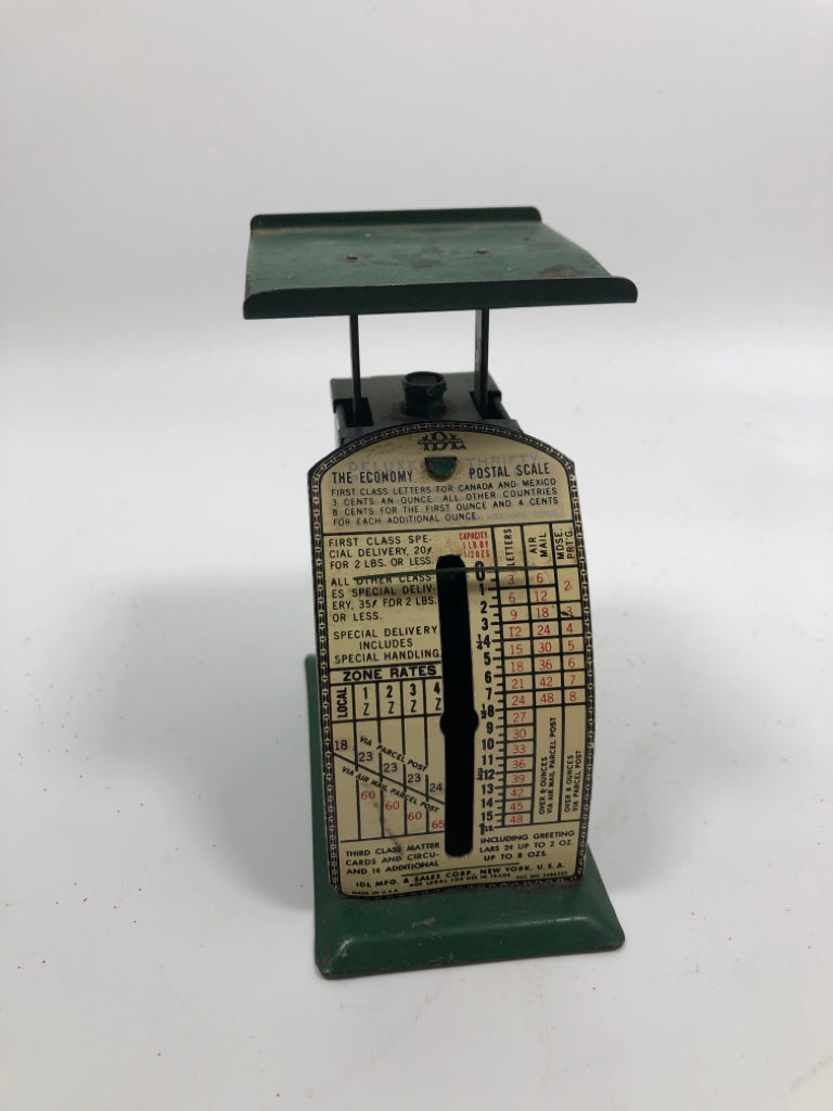 VTG GREEN POSTAL SCALE.