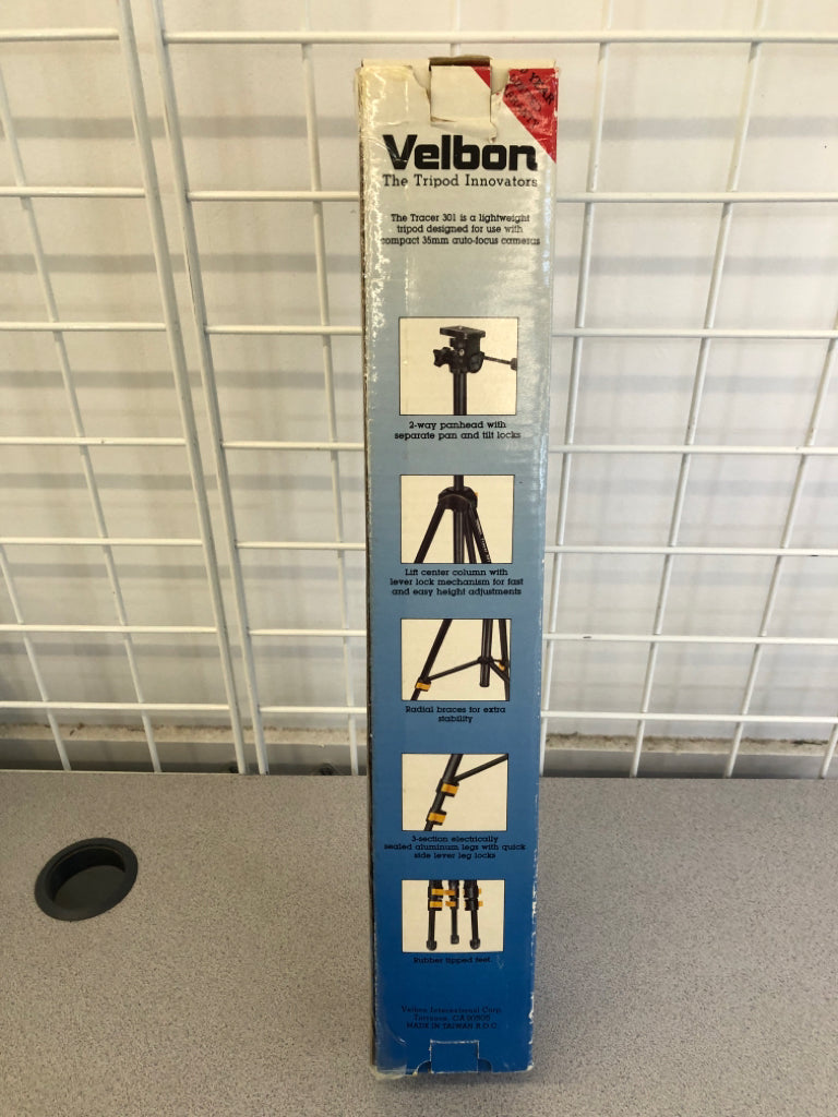 NIB VELBON TRACER 301 TRIPOD.