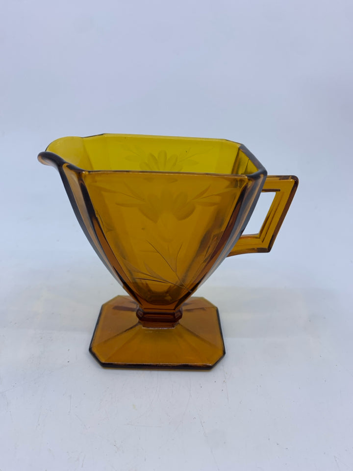 VTG AMBER GLASS ETCHED SUGAR AND CRAEMER.