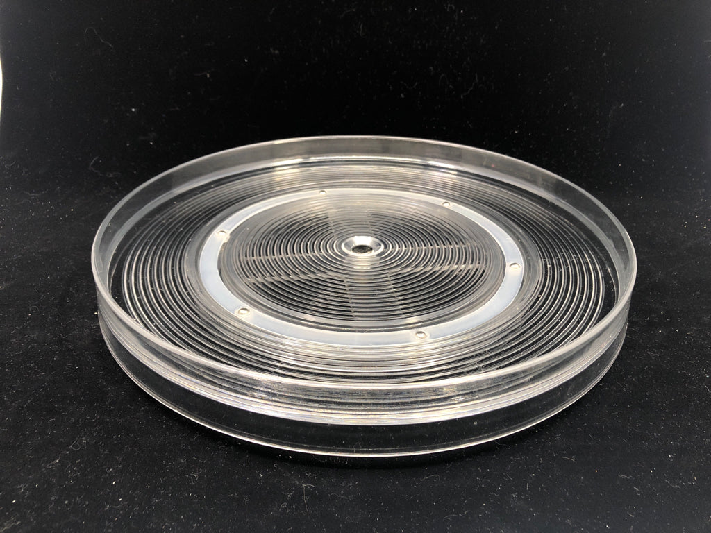 SHALLOW CLEAR PLASTIC LAZY SUSAN.