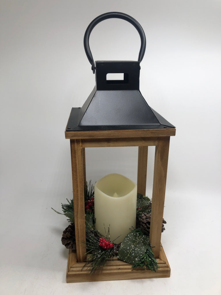 WOODEN BATTERY CANDLE LANTERN W/ WINTER PIP.