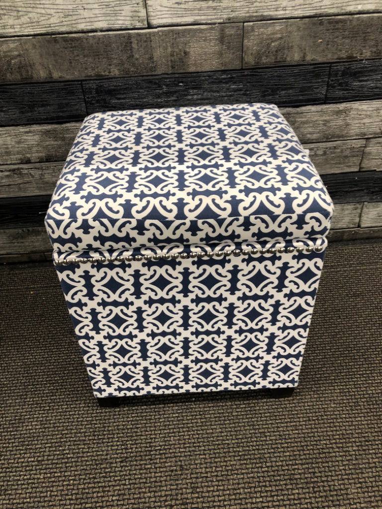 NWT SHEFFIELD HOME BLUE STORAGE OTTOMAN.