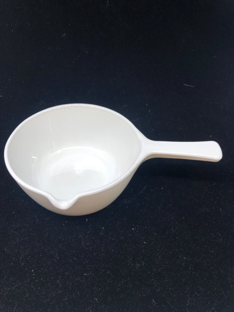 SMALL SAUCE PAN.