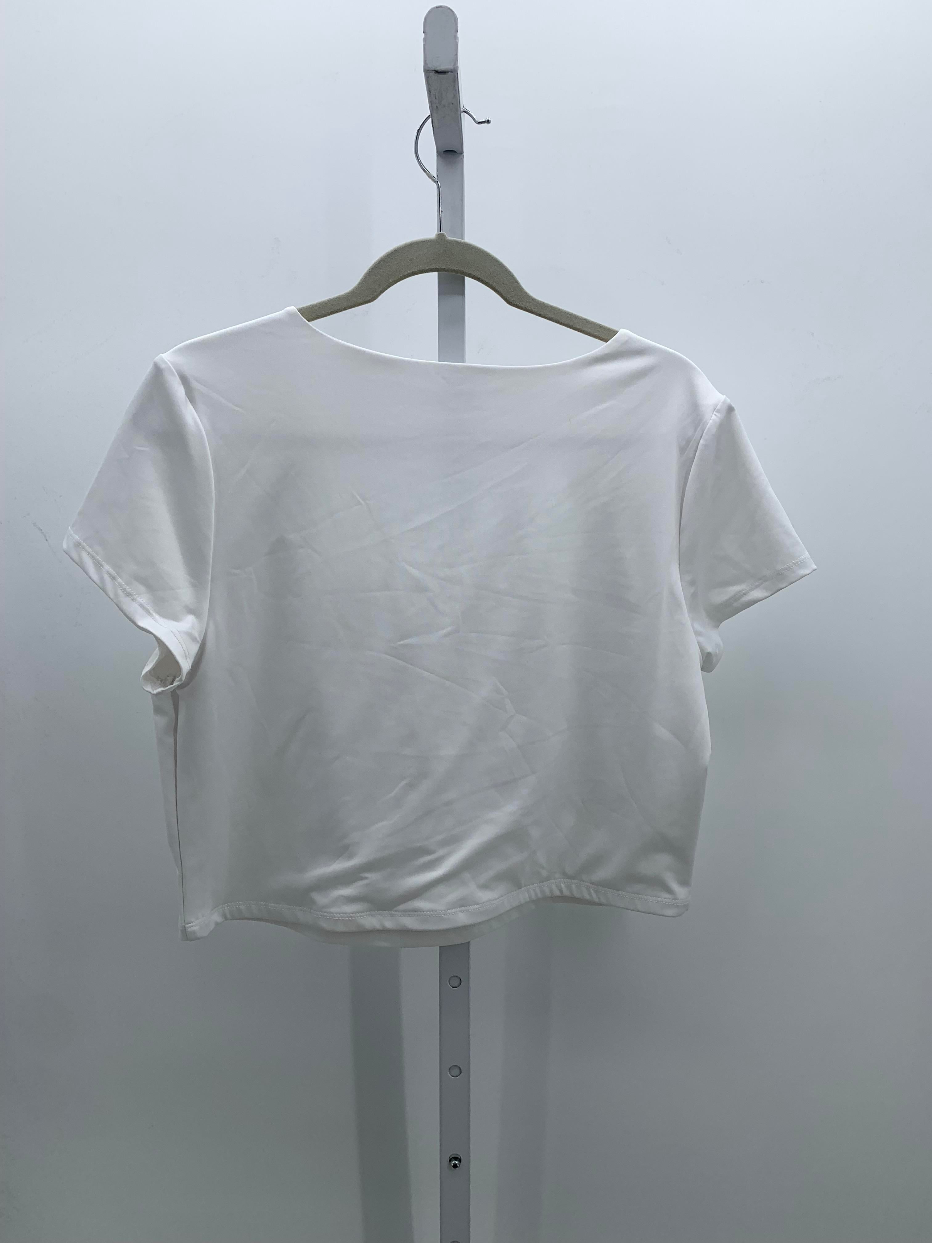 Size XXL Juniors Short Sleeve Shirt