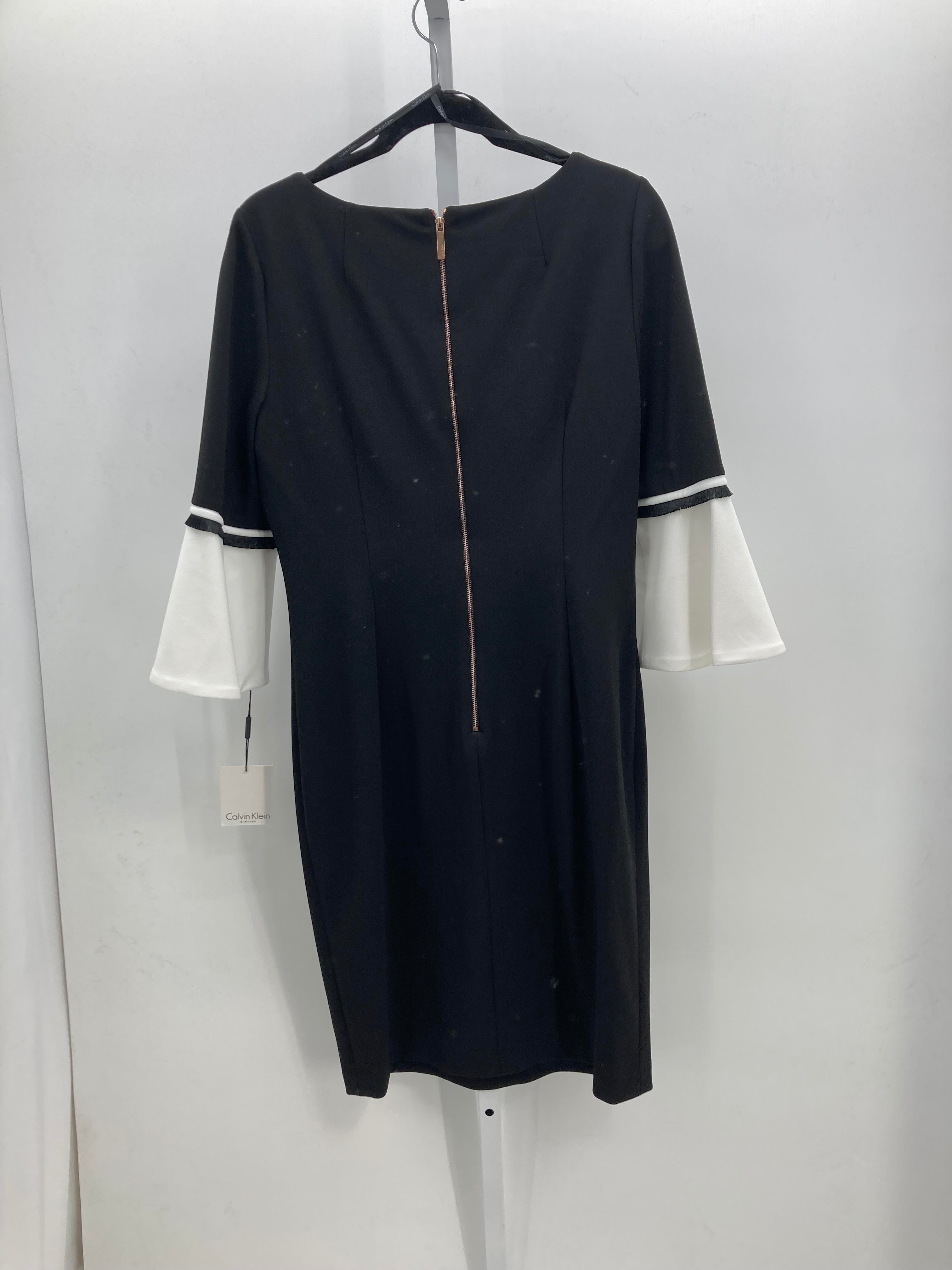 Calvin Klein Size 12 Misses 3/4 Sleeve Dress