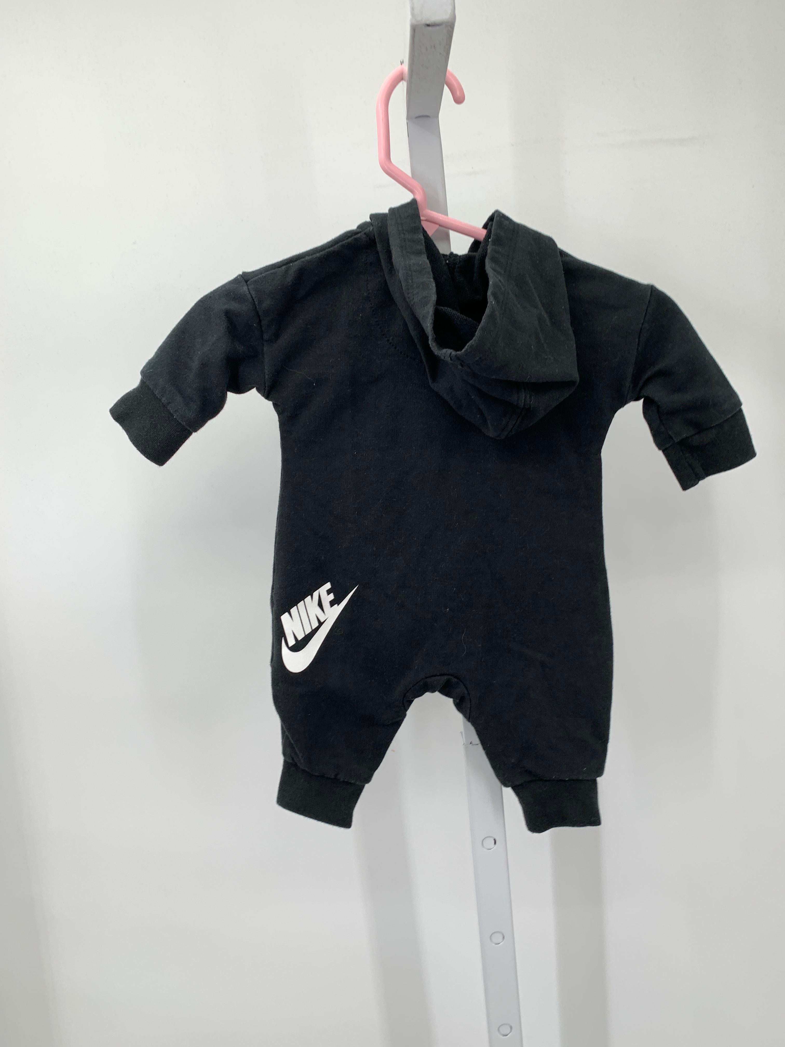 HOODED ZIP KNIT