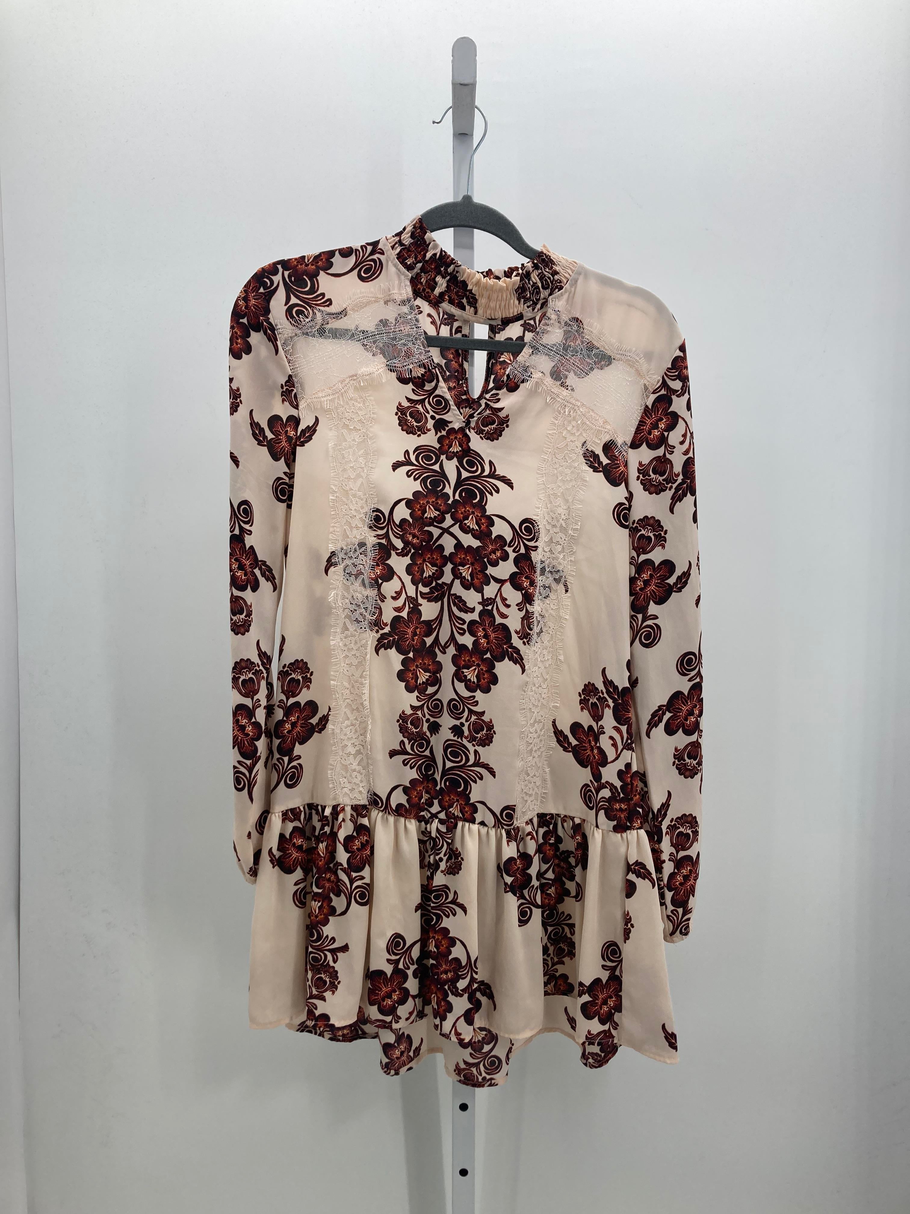 Taylor & Sage Size Small Juniors Long Sleeve Dress