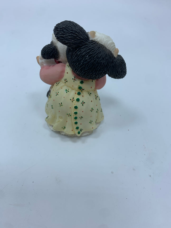"LEAPIN' FOR JOY" MARY MOOMOOS FIGURE.