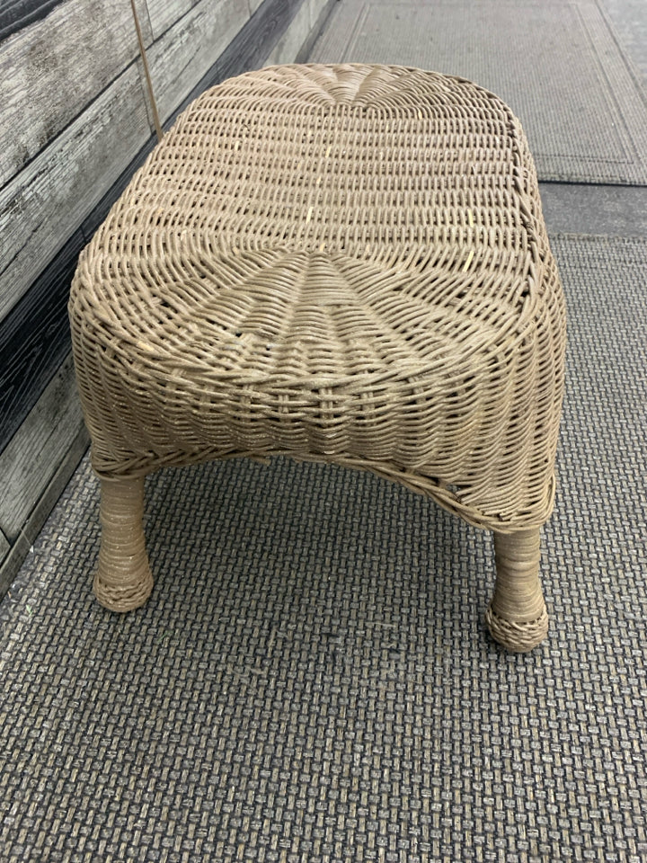 LIGHT BROWN WICKER STOOL/ OTTOMAN.