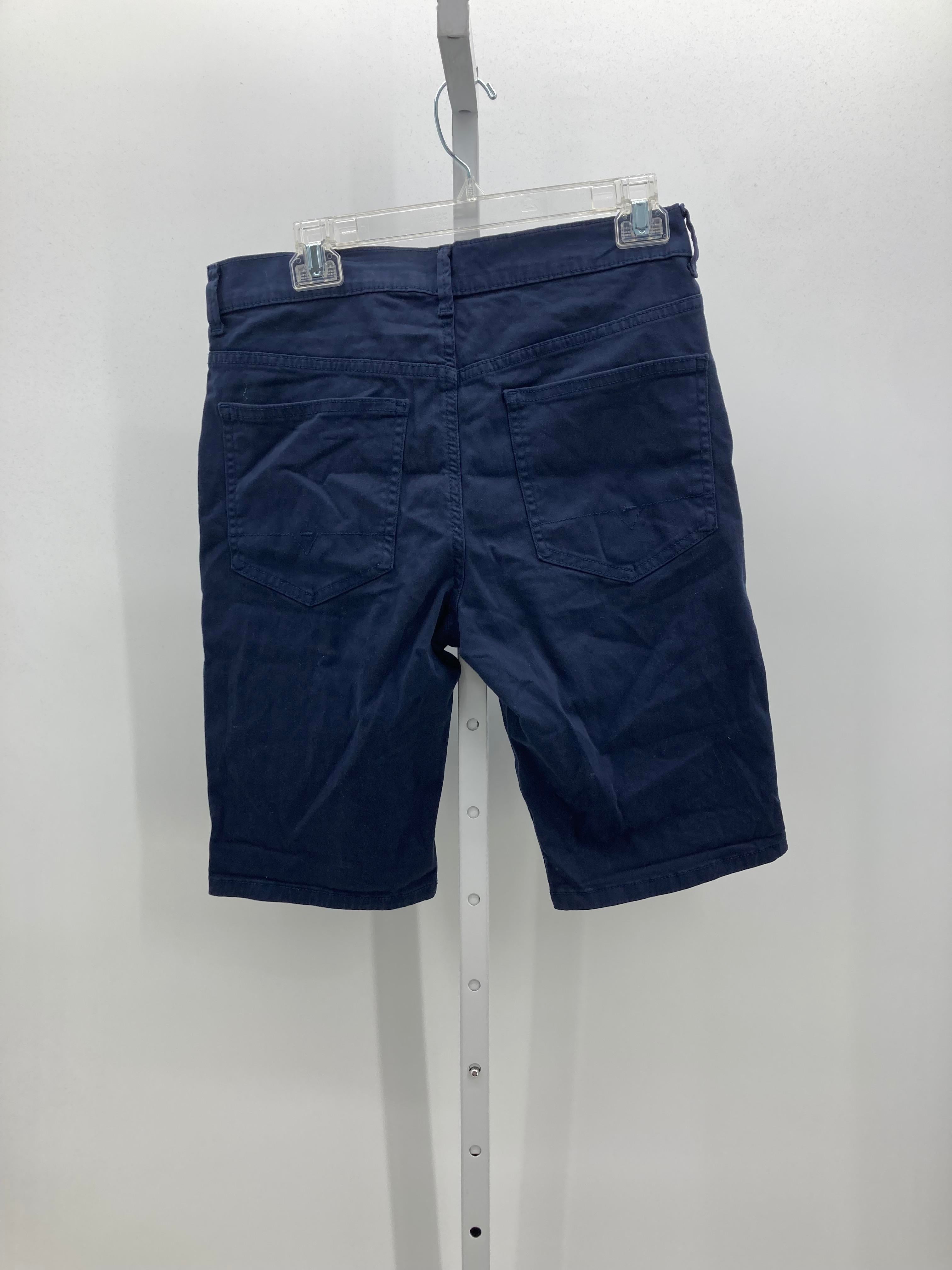 KHAKI SHORTS