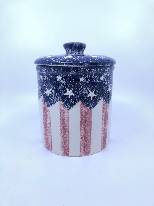 RED WHITE AND BLUE FLAG SPONGE PAINTED CANISTER.