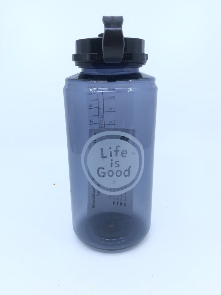 NEW LIFE IS GOOD PLASTIC WATER BOTTLE.