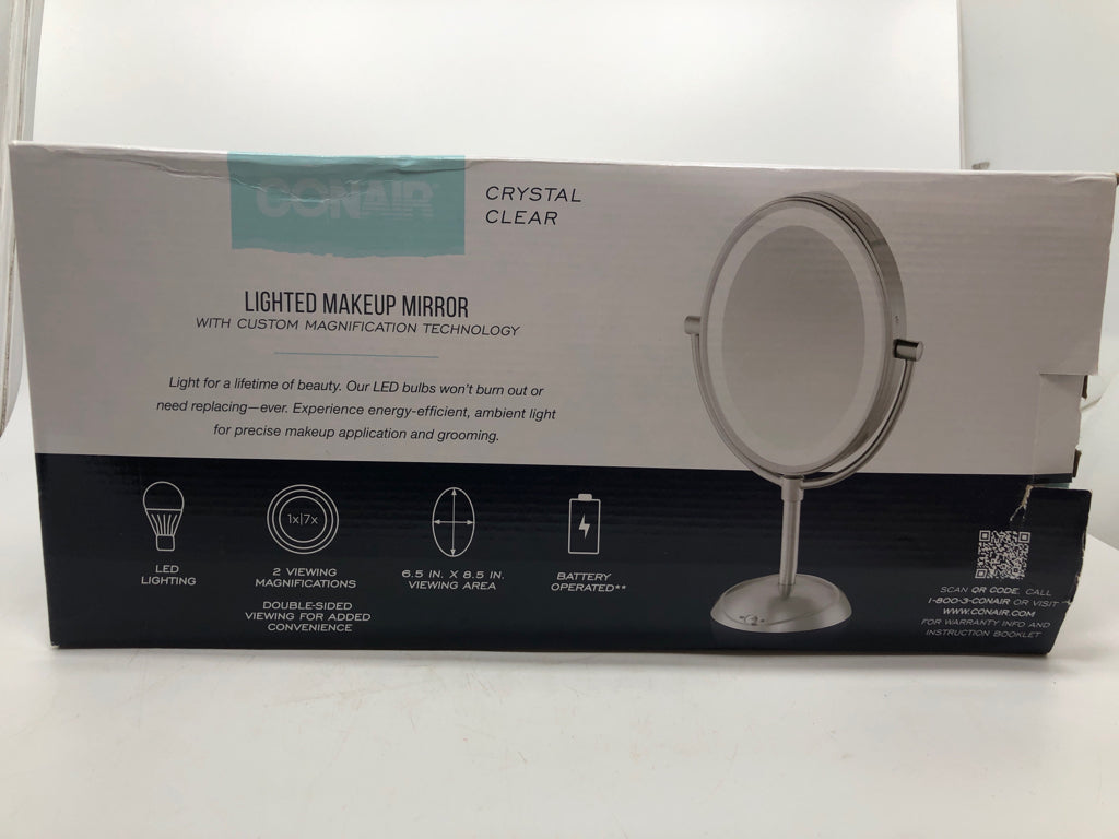 NIB LIGHTED MAKEUP MIRROR - CONAIR.