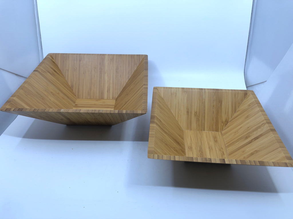 2 BAMBOO SQUARE NESTING SERVING BOWLS.