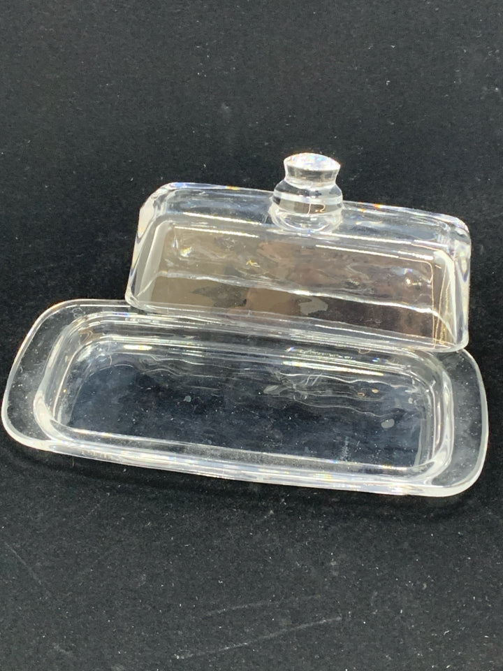 CLEAR GLASS COVERED BUTTER DISH.