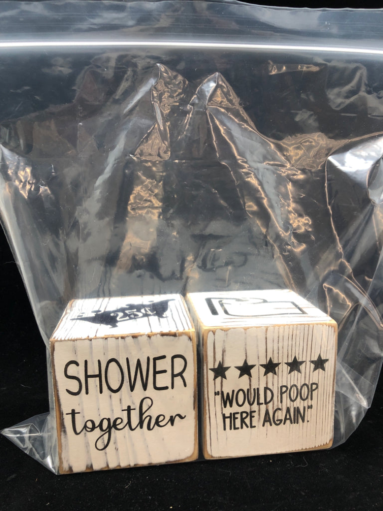 2PC BATHROOM DICE IN BAG.