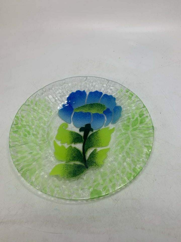 LIGHT BLUE FLOWER FUSED GLASS PLATE *SIGNED.