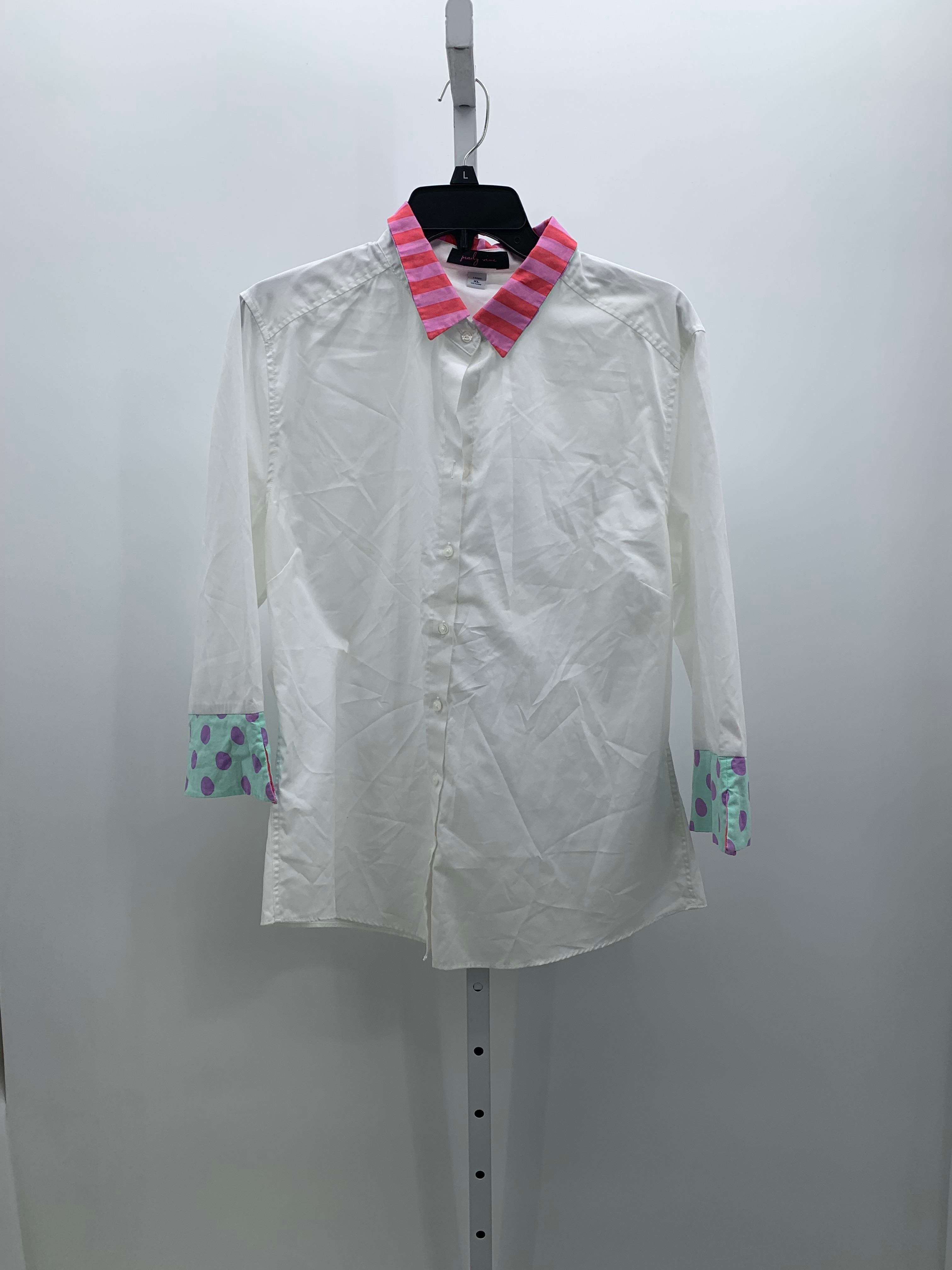 Size Extra Large Misses Long Sleeve Shirt