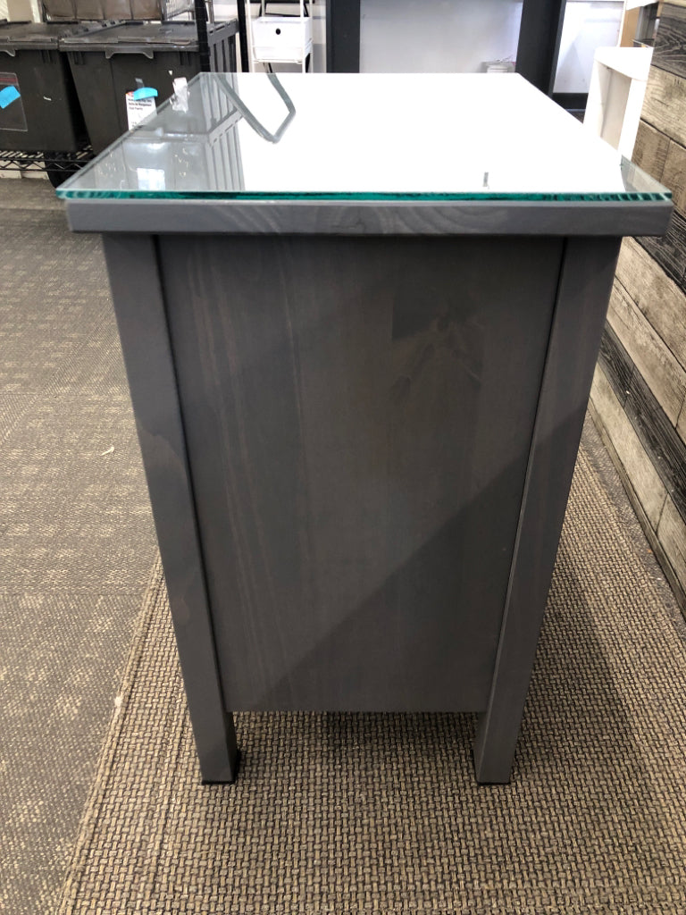 GRAY NIGHTSTAND W/2 DRAWERS & GLASS TOP.
