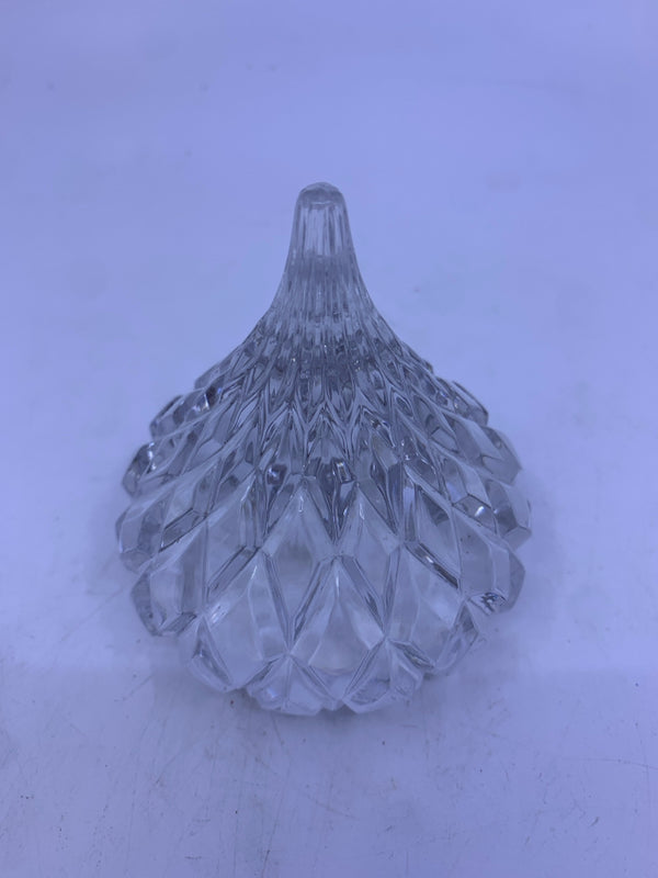 CRYSTAL TEAR DROP PAPER WEIGHT.