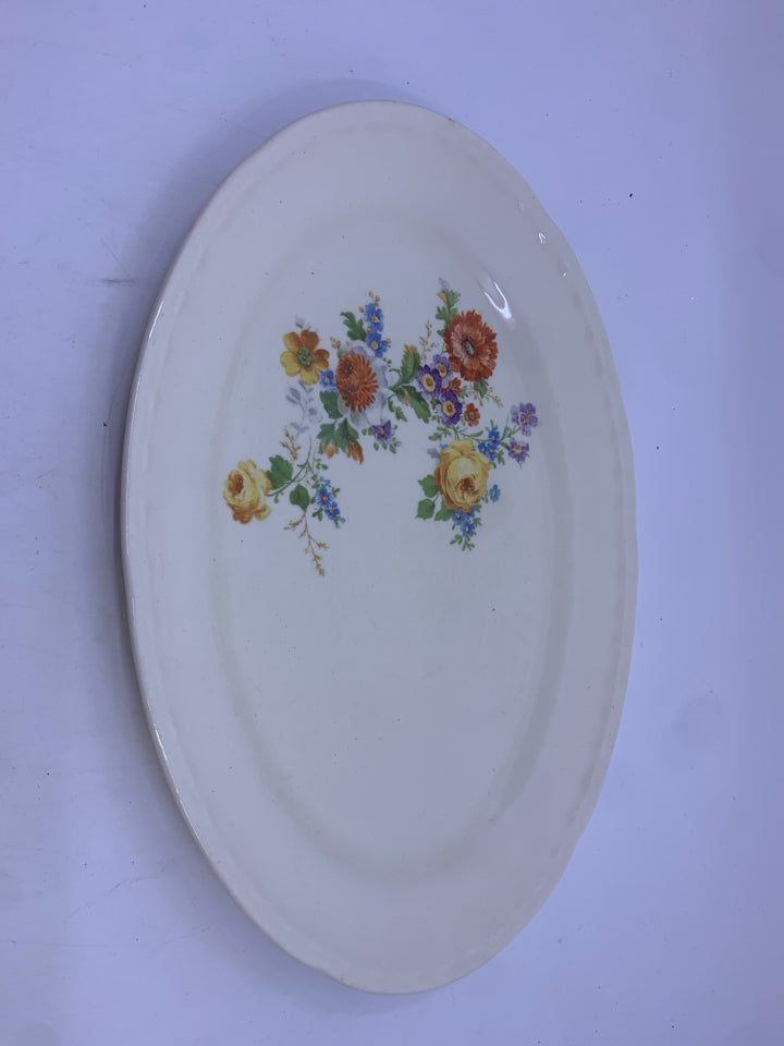 VTG CREAM OVAL SERVING PLATTER W/ FLOWER CLUSTER IN CORNER.