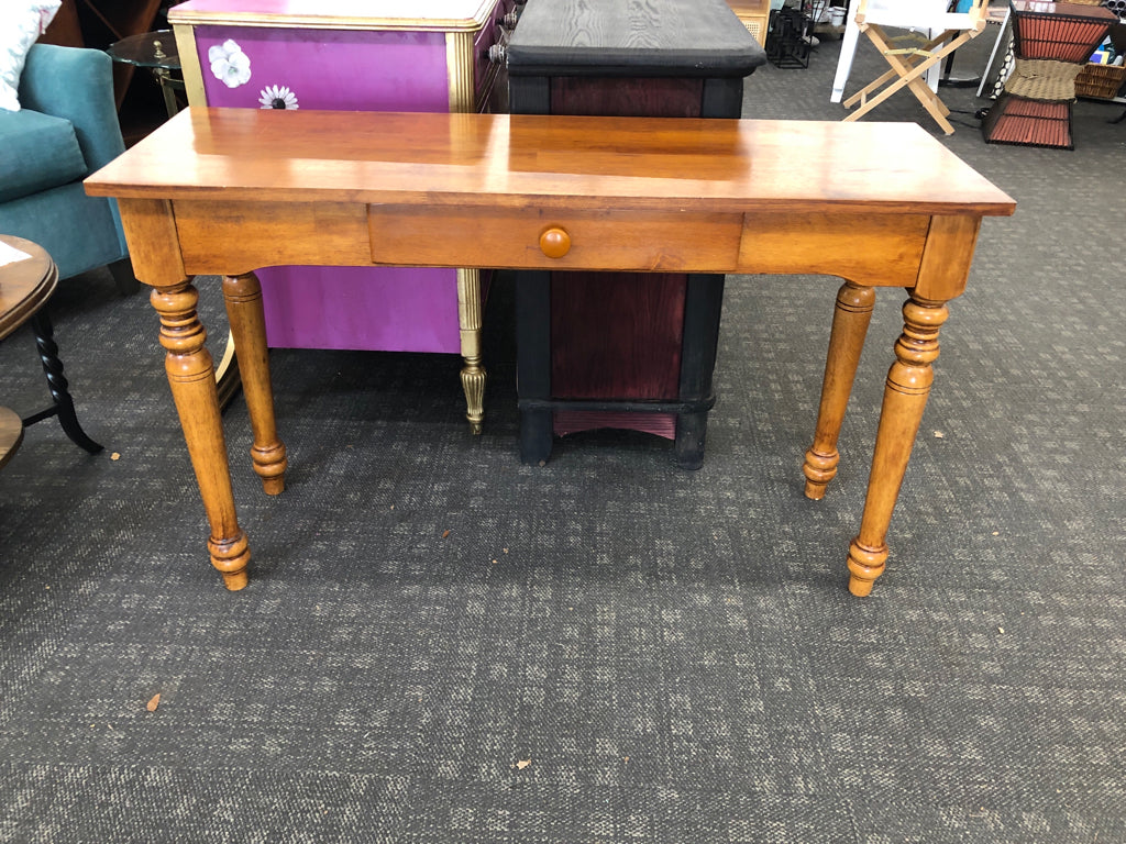 OAK WOOD SOFA TABLE W DRAWER.
