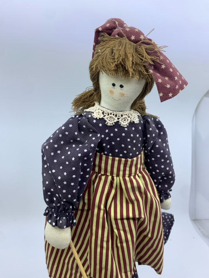 PRIMITIVE AMERICANA DOLL WITH FLAG ON STAND.