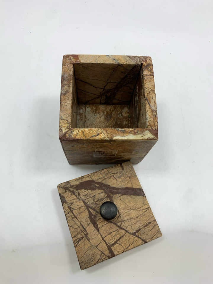 BROWN MARBLE SQUARE JAR W/LID.