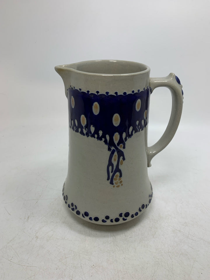 VTG REINHOLD MERKELBACH GERMAN SALT GLAZE PITCHER W/ BLUE DETAILS.