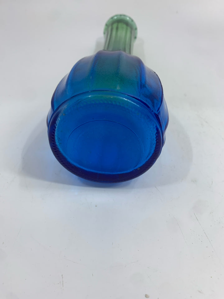 BLUE&GREEN FLUTED BUD VASE.