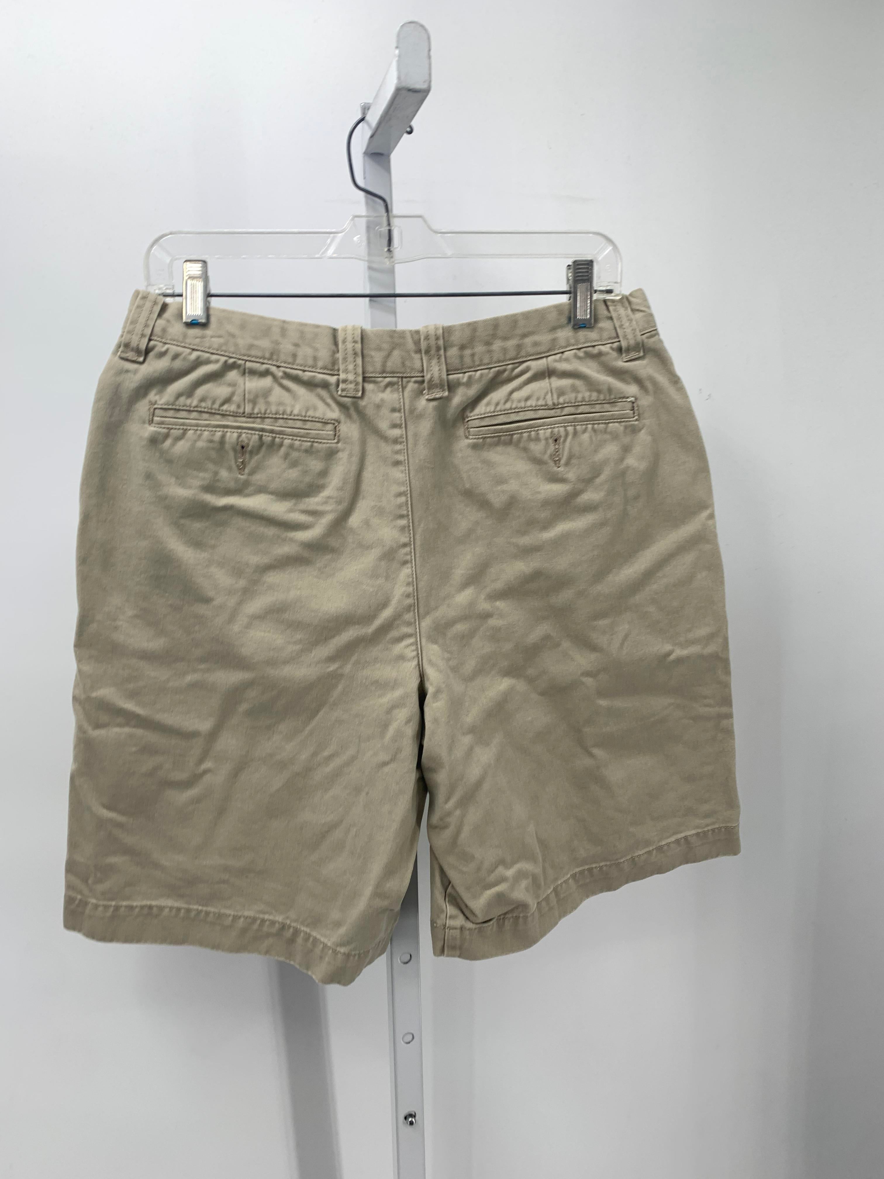 KHAKI SHORTS
