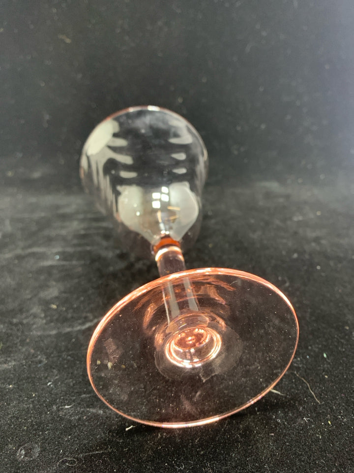 4 PINK WINE GLASSES.