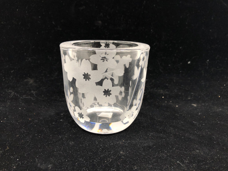 NIB PARTYLITE VOTIVE HOLDER FROSTED FLORAL.