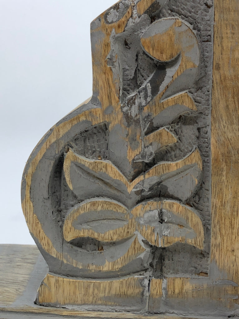 GREY WASHED WOOD CARVED BOOK ENDS.