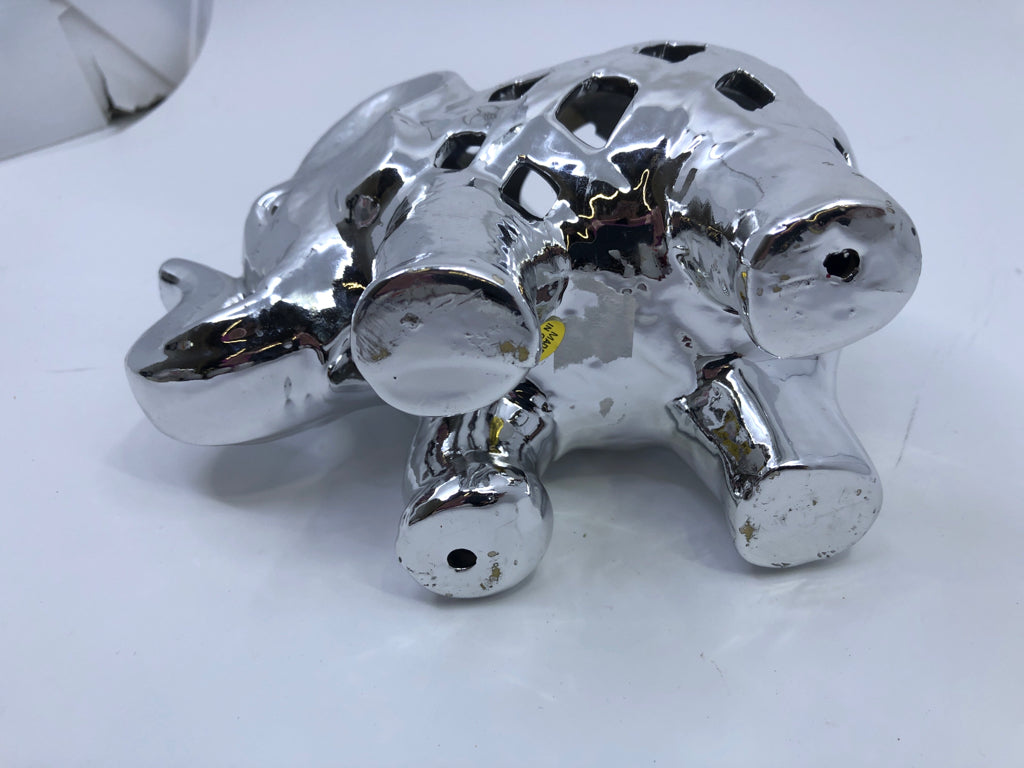 SILVER PIERCED ELEPHANT TEAL LIGHT HOLDER.