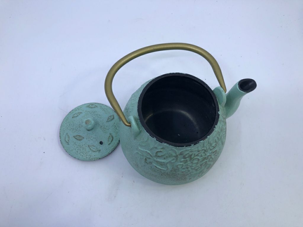 HEAVY TEAL & GOLD TEAPOT.