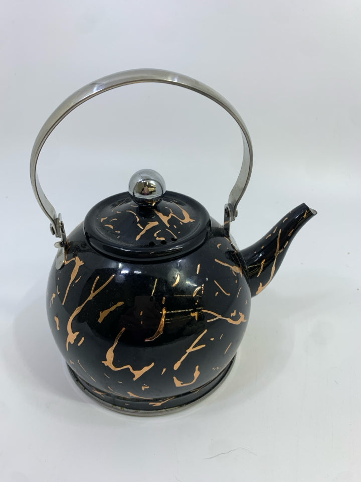 METAL BLACK & GOLD TEA KETTLE.