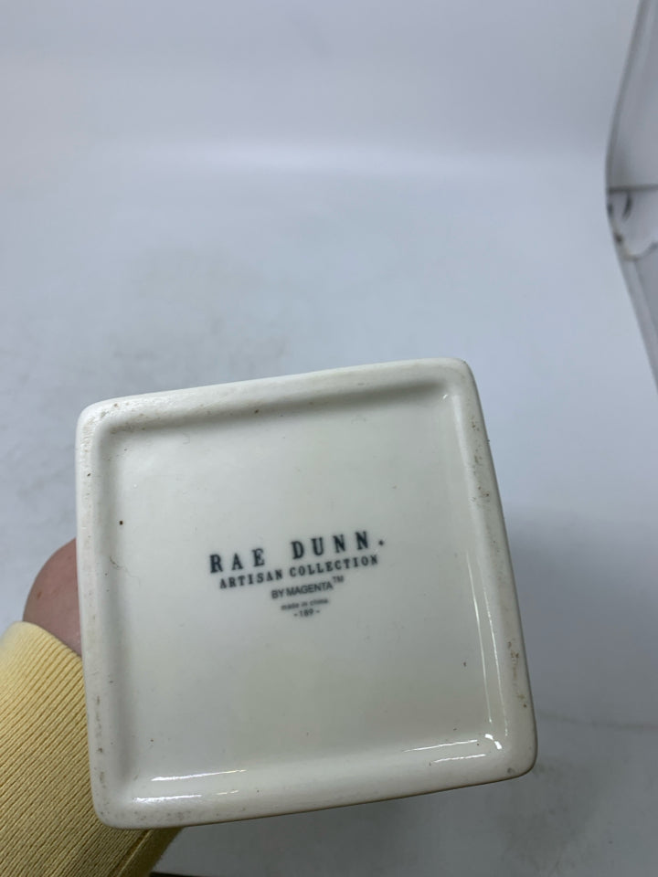 WRITE SQUARE PENCIL CUP.