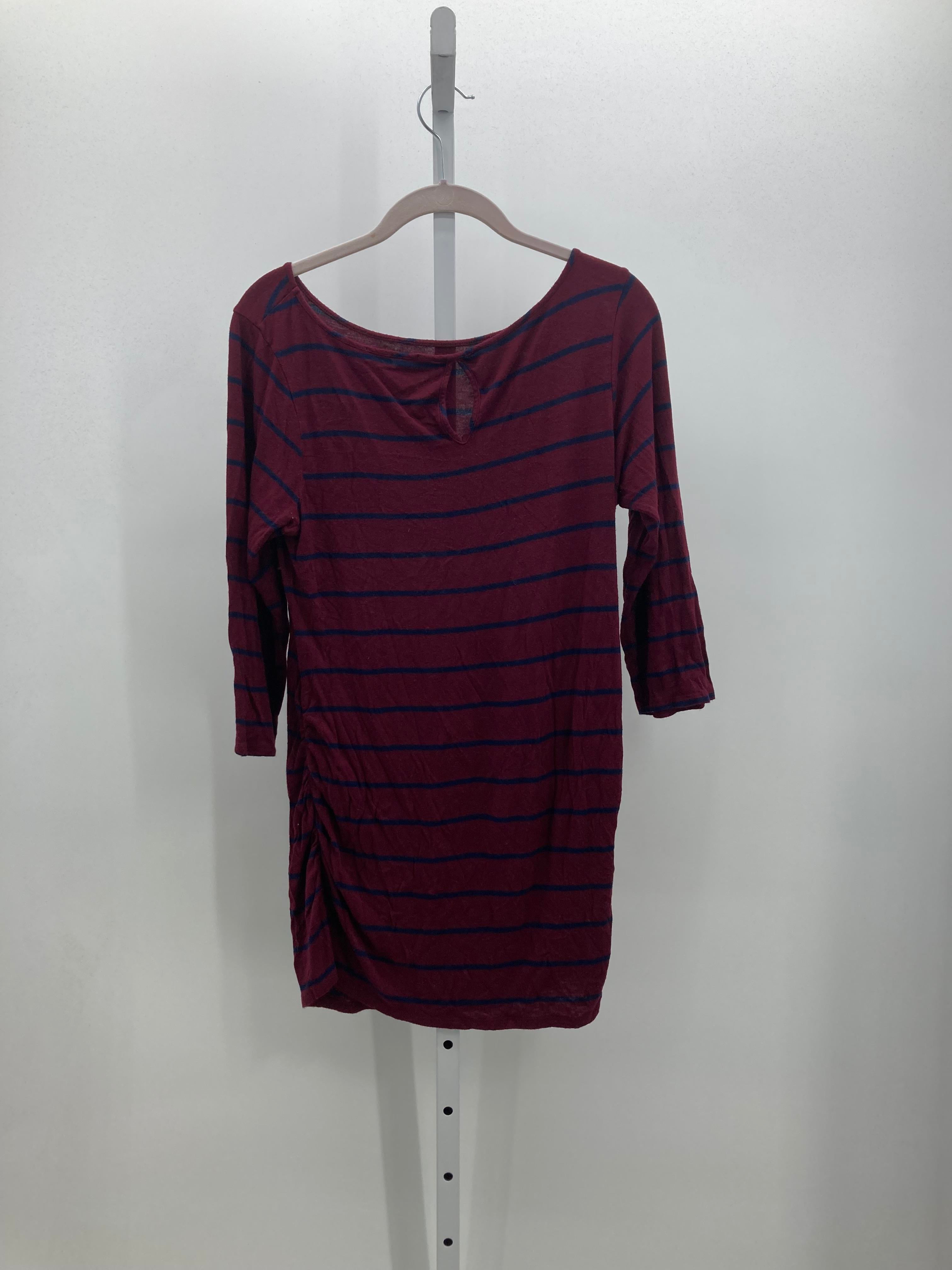 Loveappella Wine Size Medium Maternity 3/4 Sleeve Shirt