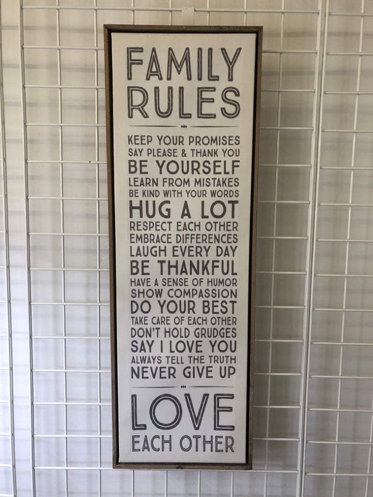 FAMILY RULES CANVAS.