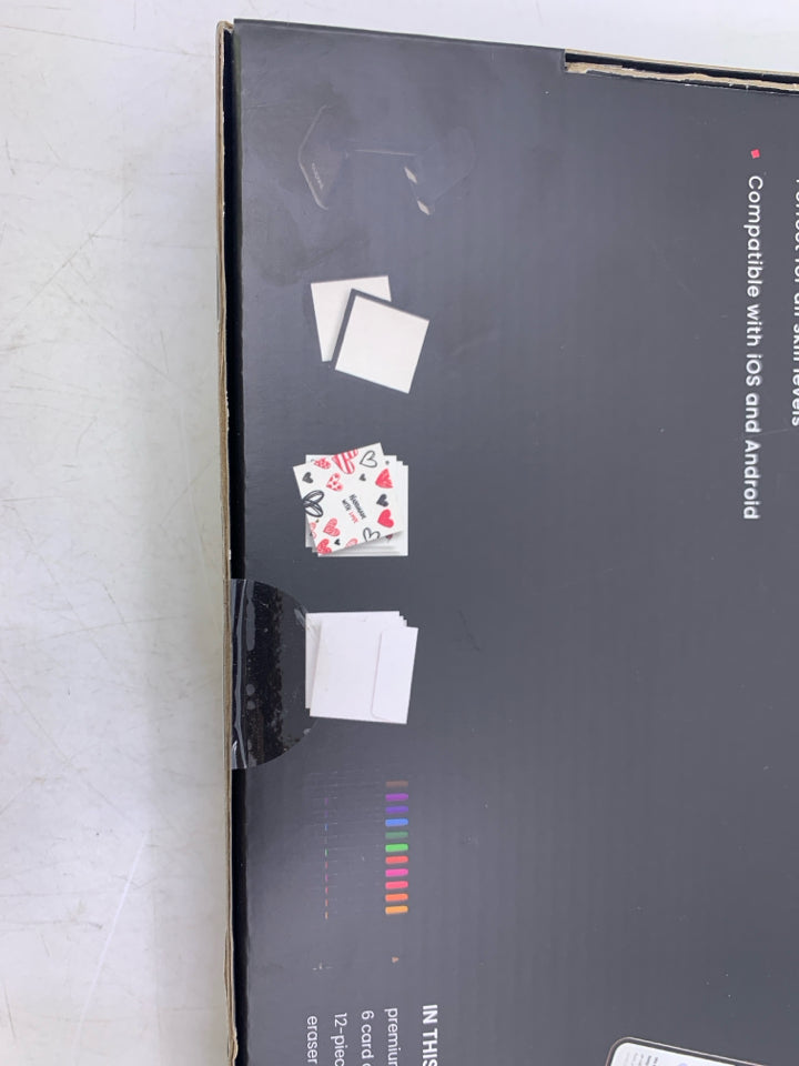 NIB CUPIX GREETING CARD SET.