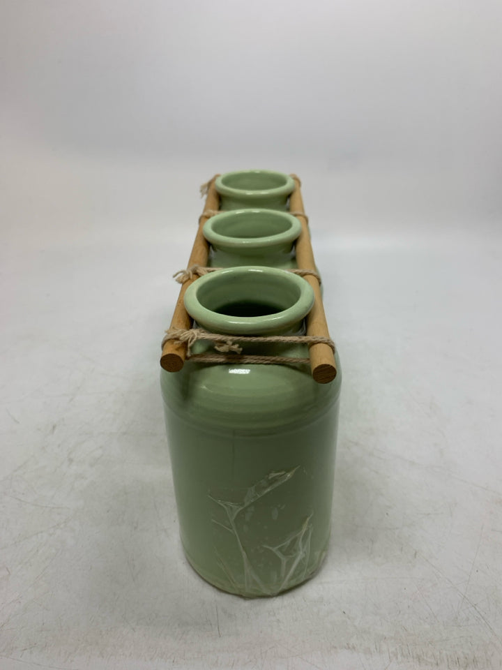 3 VASES W/ WOOD CONNECTOR.
