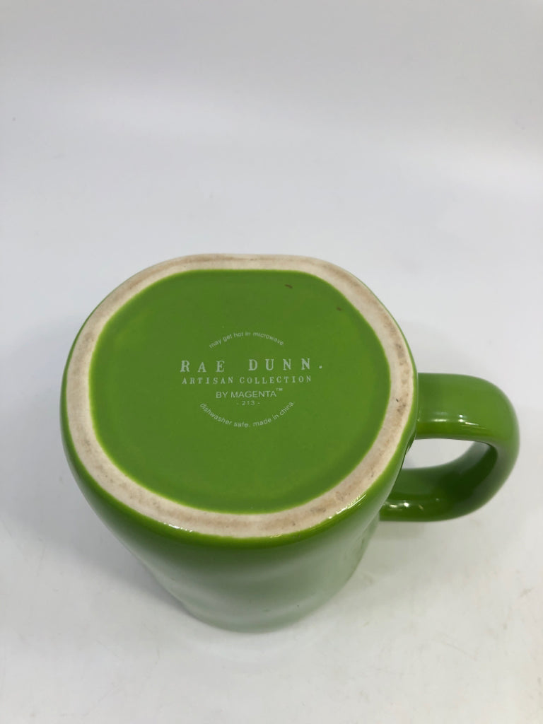 RAE DUNN SHAM ROCK GREEN MUG.