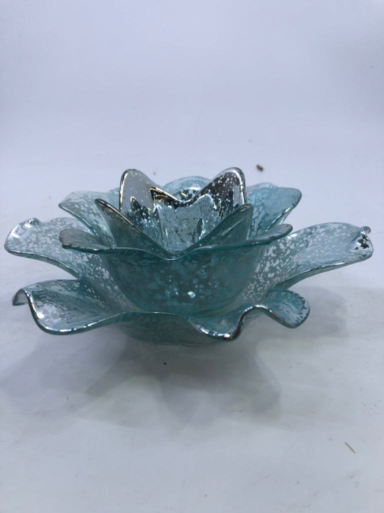 MERCURY GLASS FLOWER TEA LIGHT HOLDER.