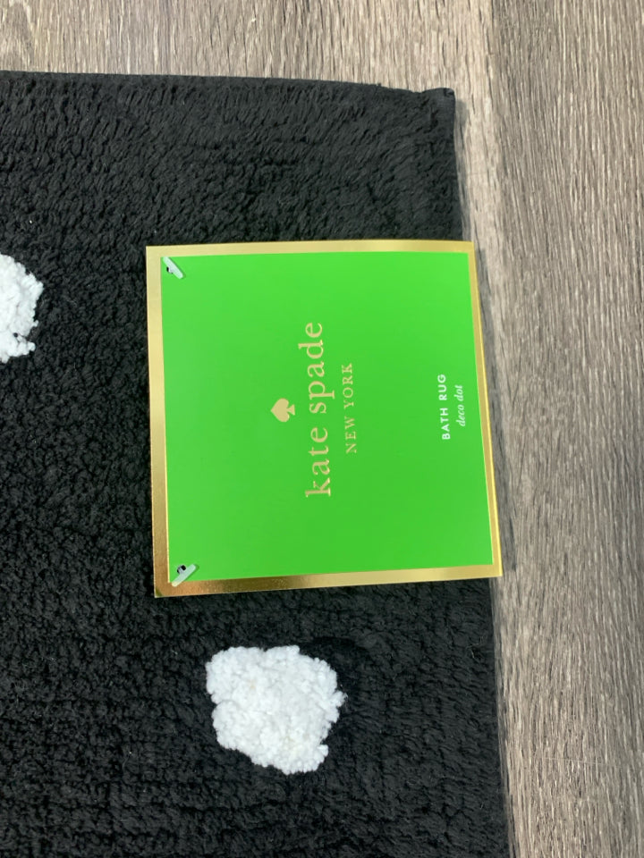 NWT BLACK/WHITE POLKA DOT BATH RUG.