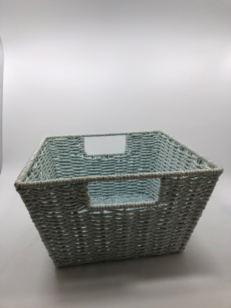 LIGHT BLUE WOVEN BASKET.