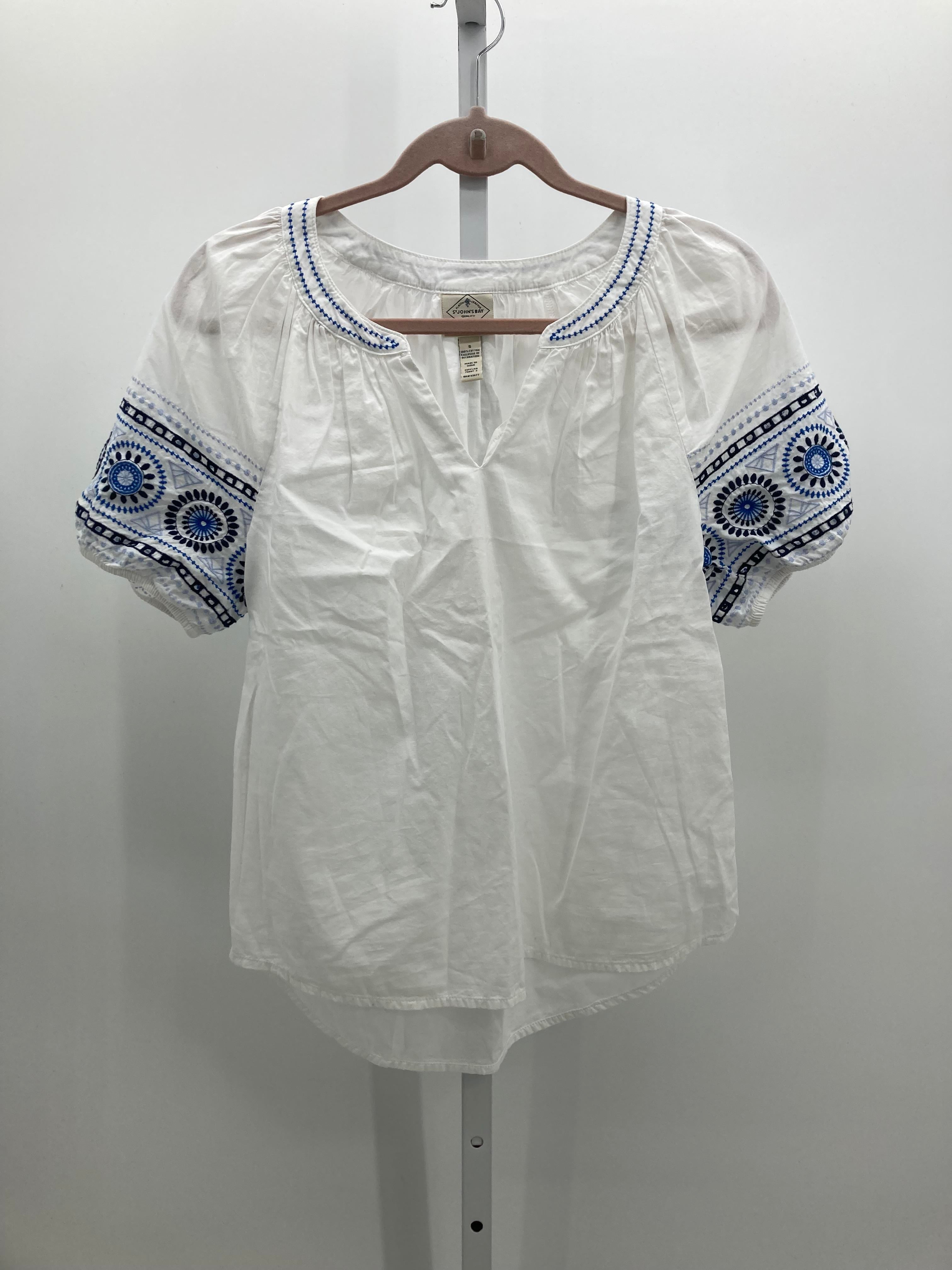 St. Johns Bay Size Small Misses Short Sleeve Shirt