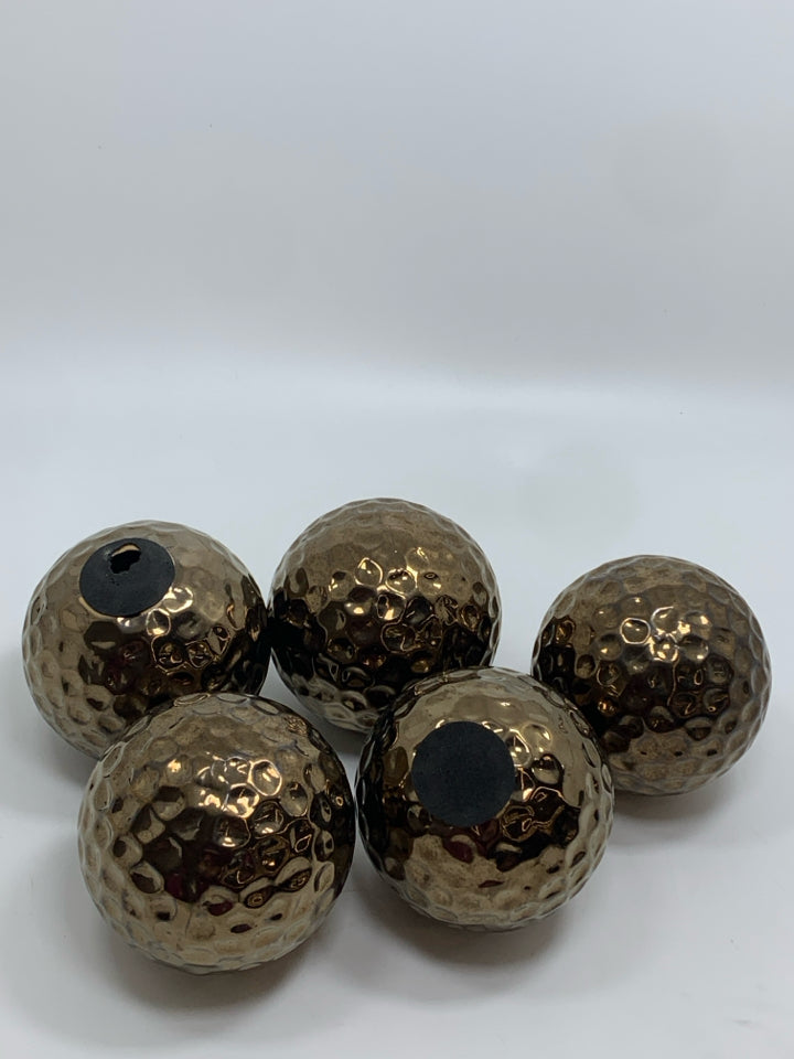 5 GOLD CERAMIC DECORATIVE BOWL SPHERES IN BAG.
