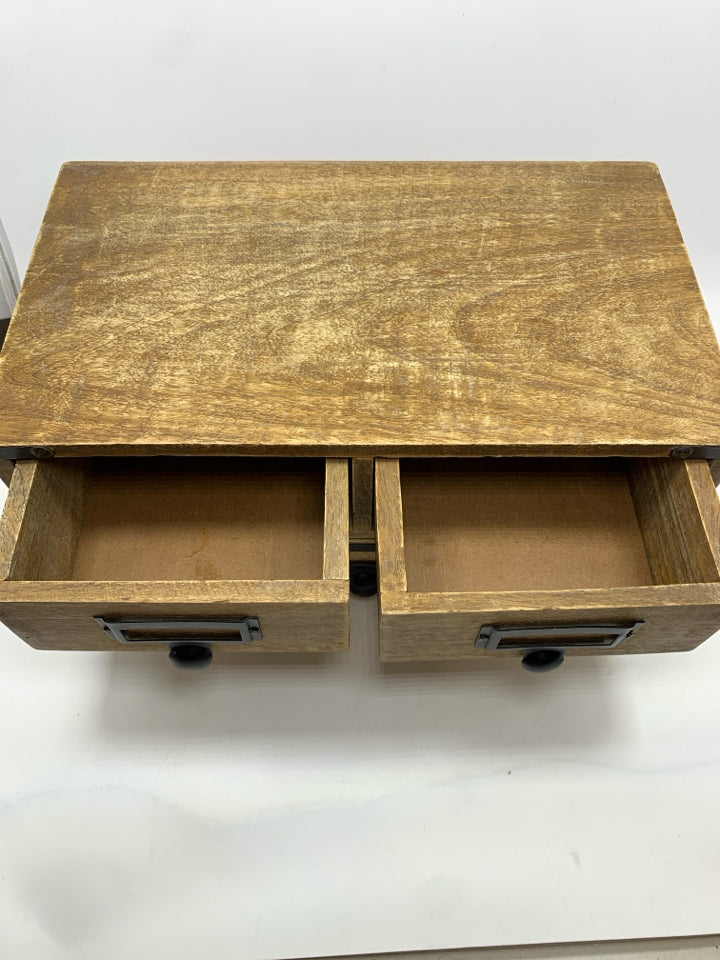 RUSTIC 3 DRAWER STORAGE BOX W/METAL HANDLES.