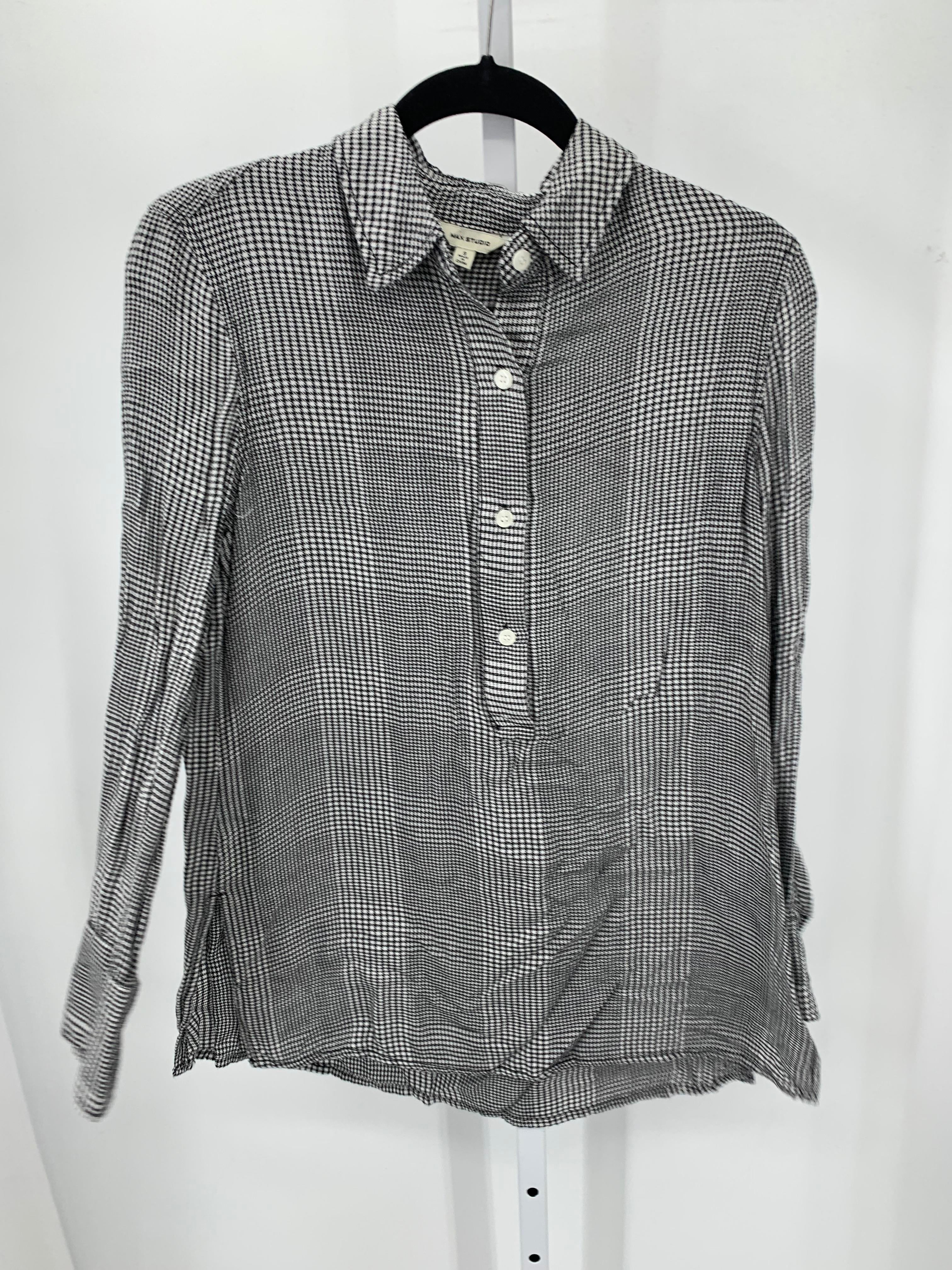 Max Studio Size Small Misses Long Sleeve Shirt